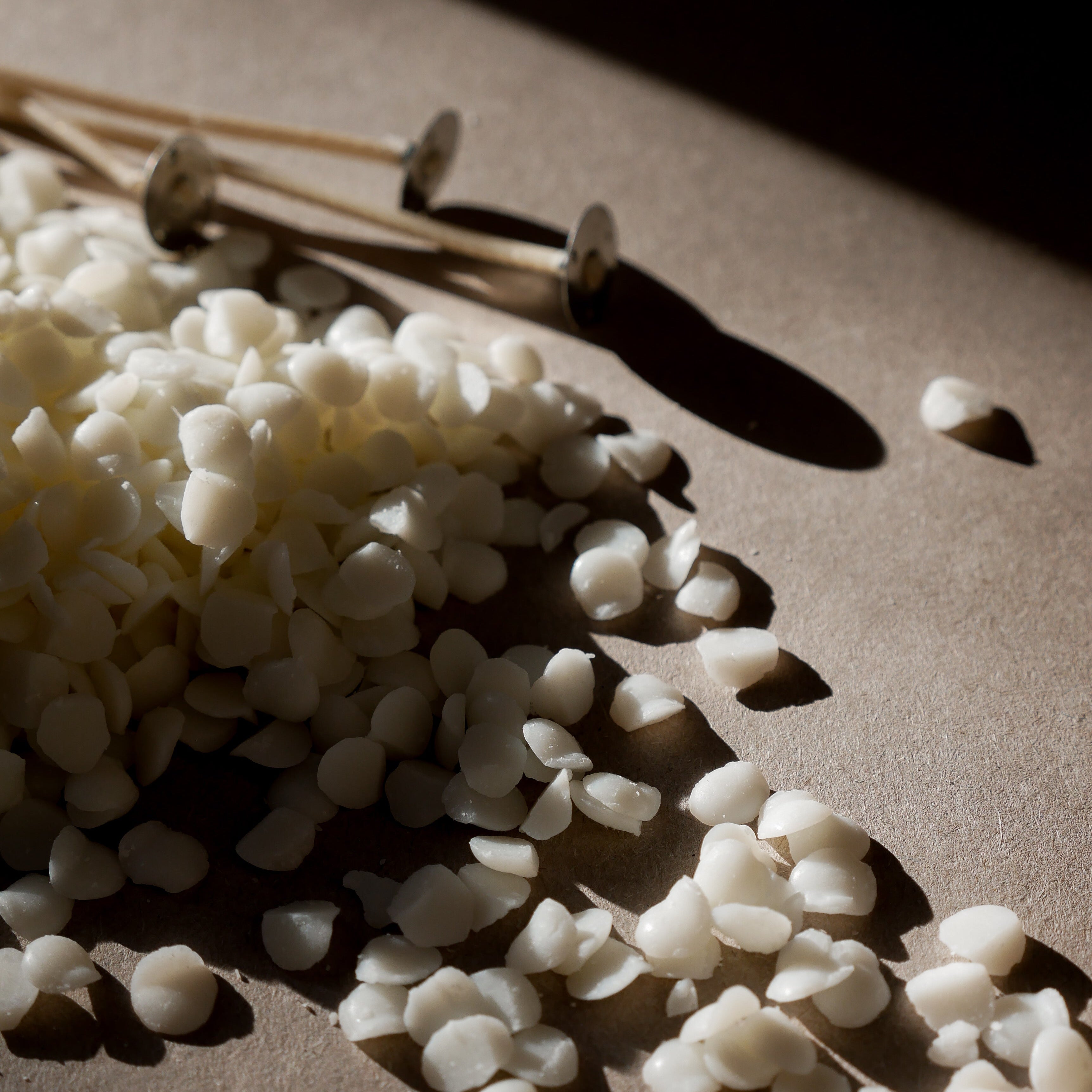 Bougie à la paraffine : quels dangers pour la santé et l’environnement ?