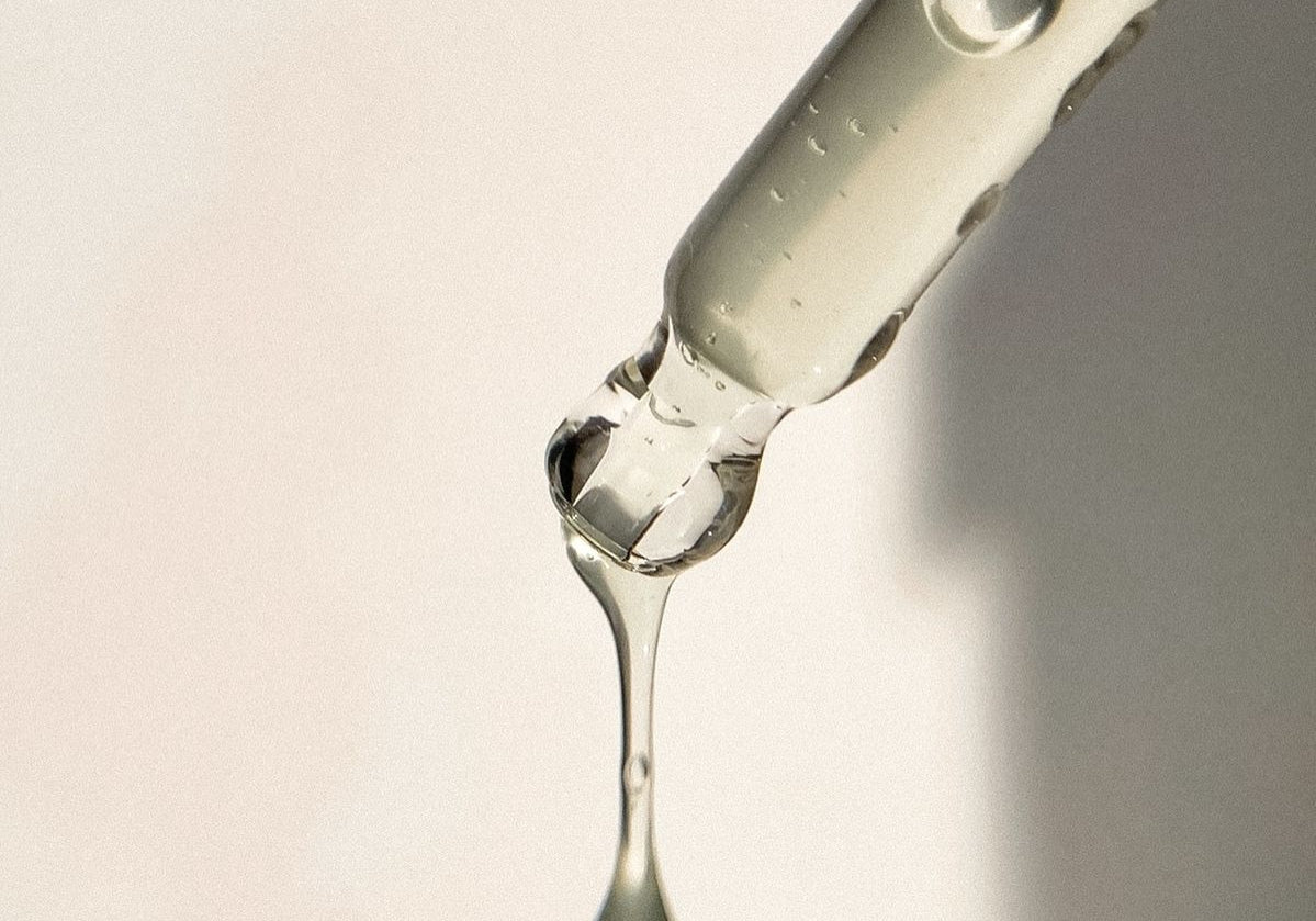 Fragrance vs Parfum : quelle différence ?