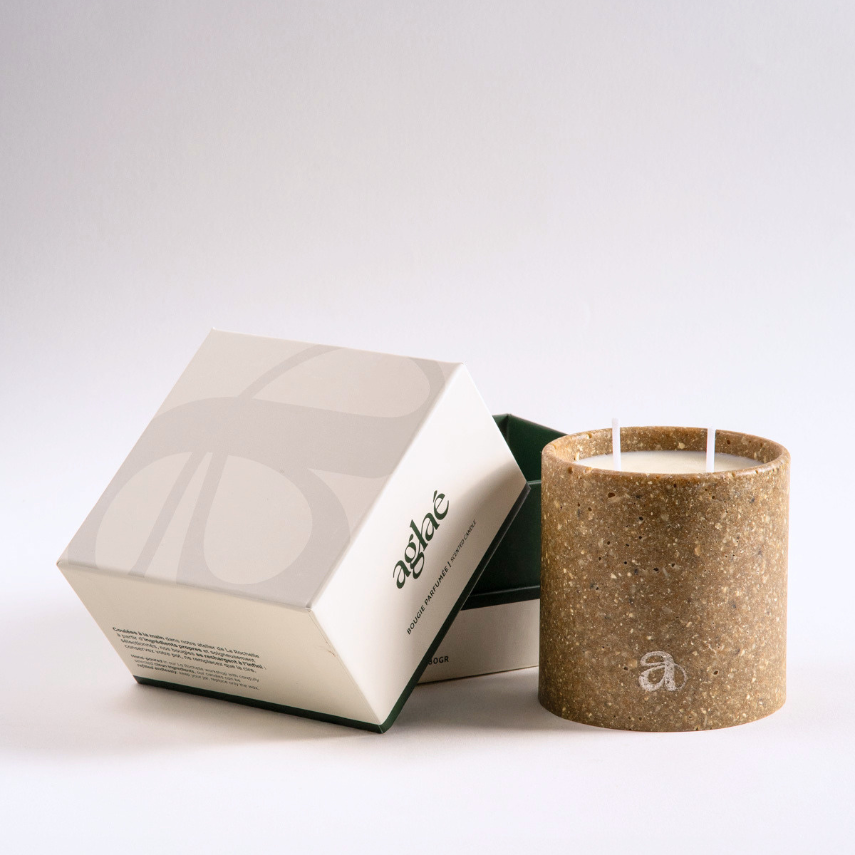 moyenne bougie double mèche et cire végétale la rochelaise de 280gr
