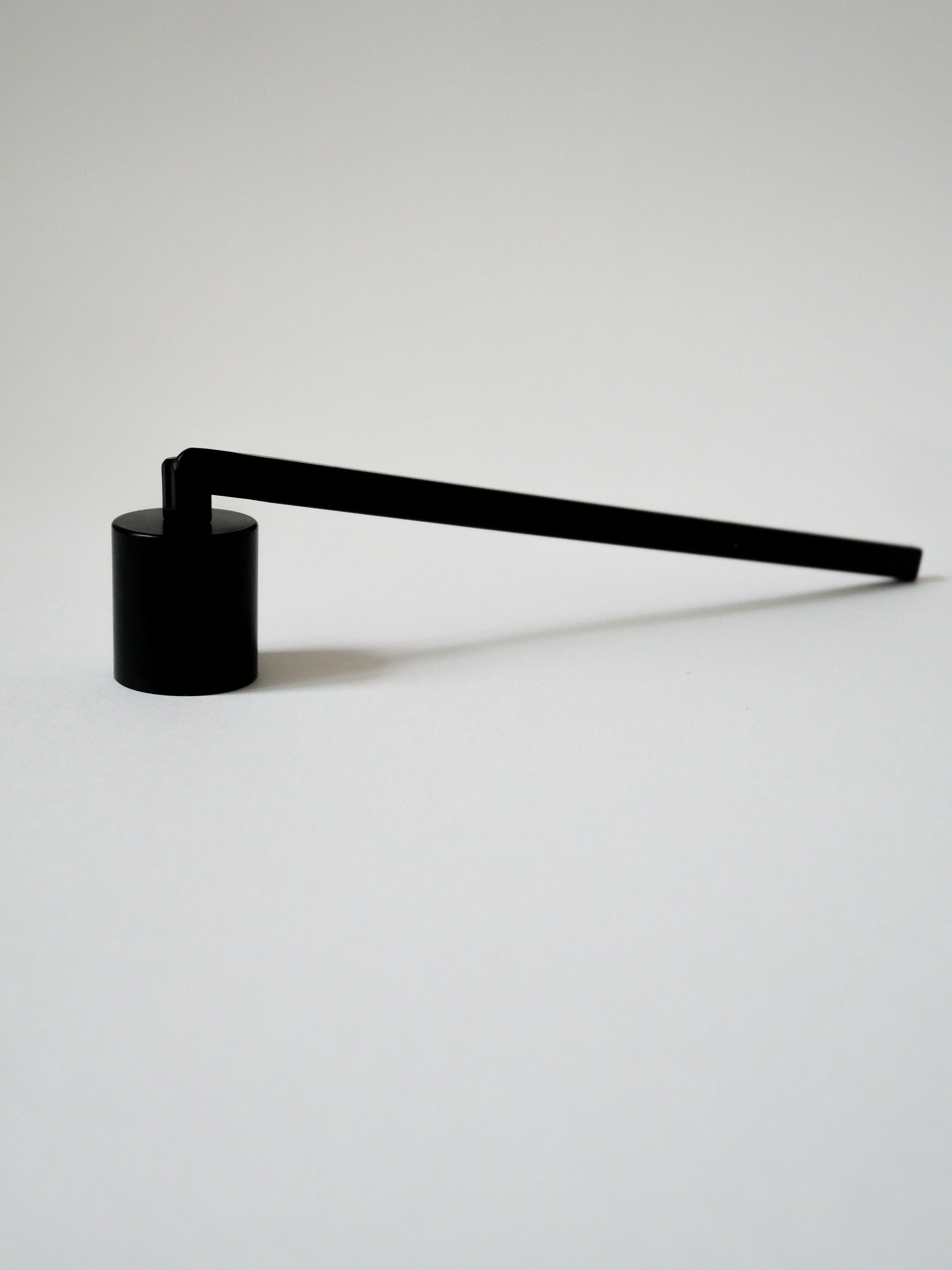 Candle snuffer